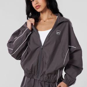 W561 Flash Windbreaker