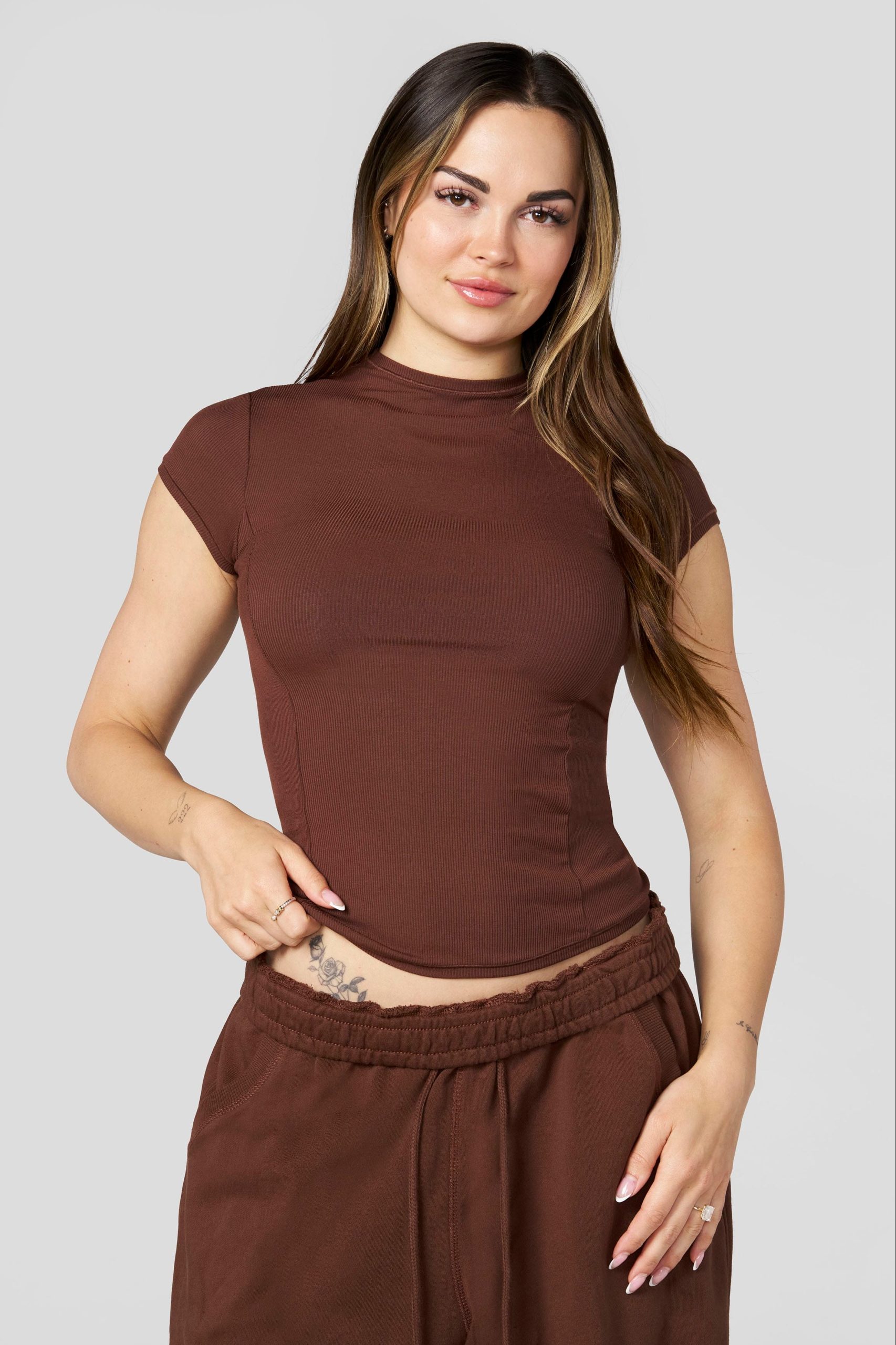 W4270 Ribbed Mock Neck Tee - Image 5