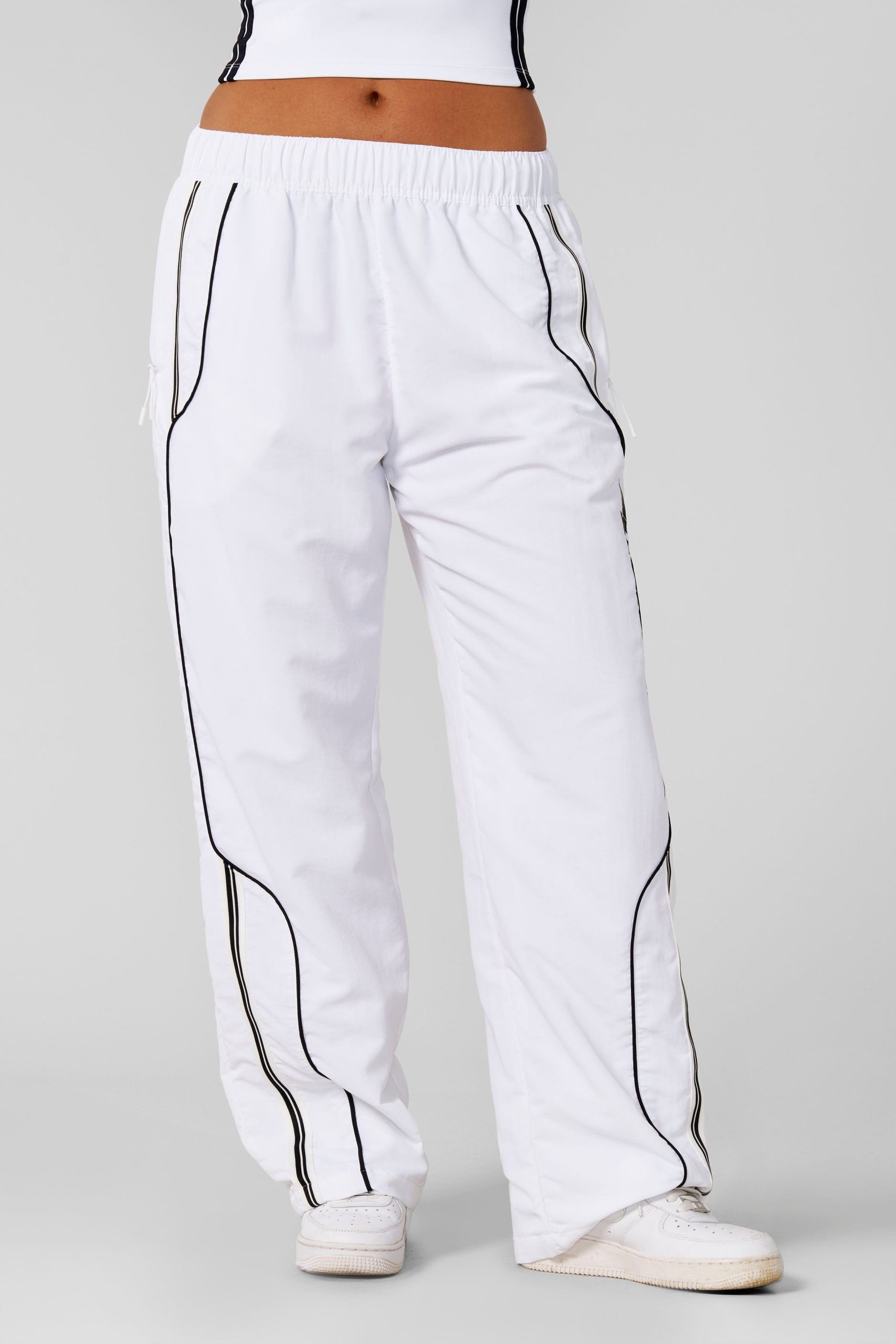 W204 - Drift Track Pant - Image 9