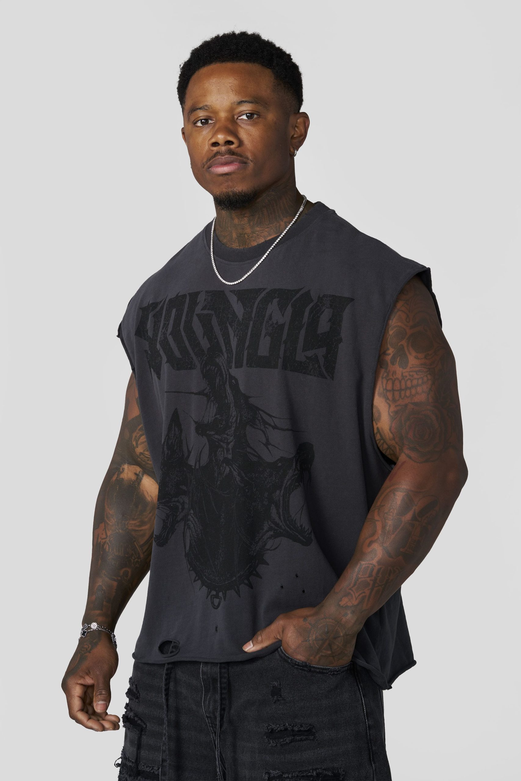 3093 - Unleashed Cut-Offs - Image 9