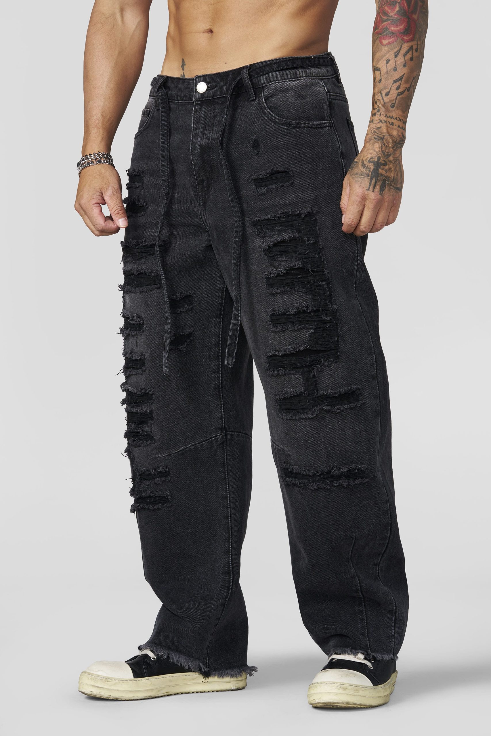 6004 - Destroyed Jeans - Image 4
